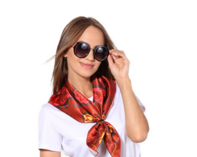 Платок Шанель 70х70 см, с полной запечаткой