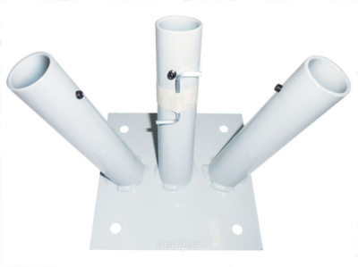 Флагшток-кронштейн козырьковый на 3 штока с древком 2 м